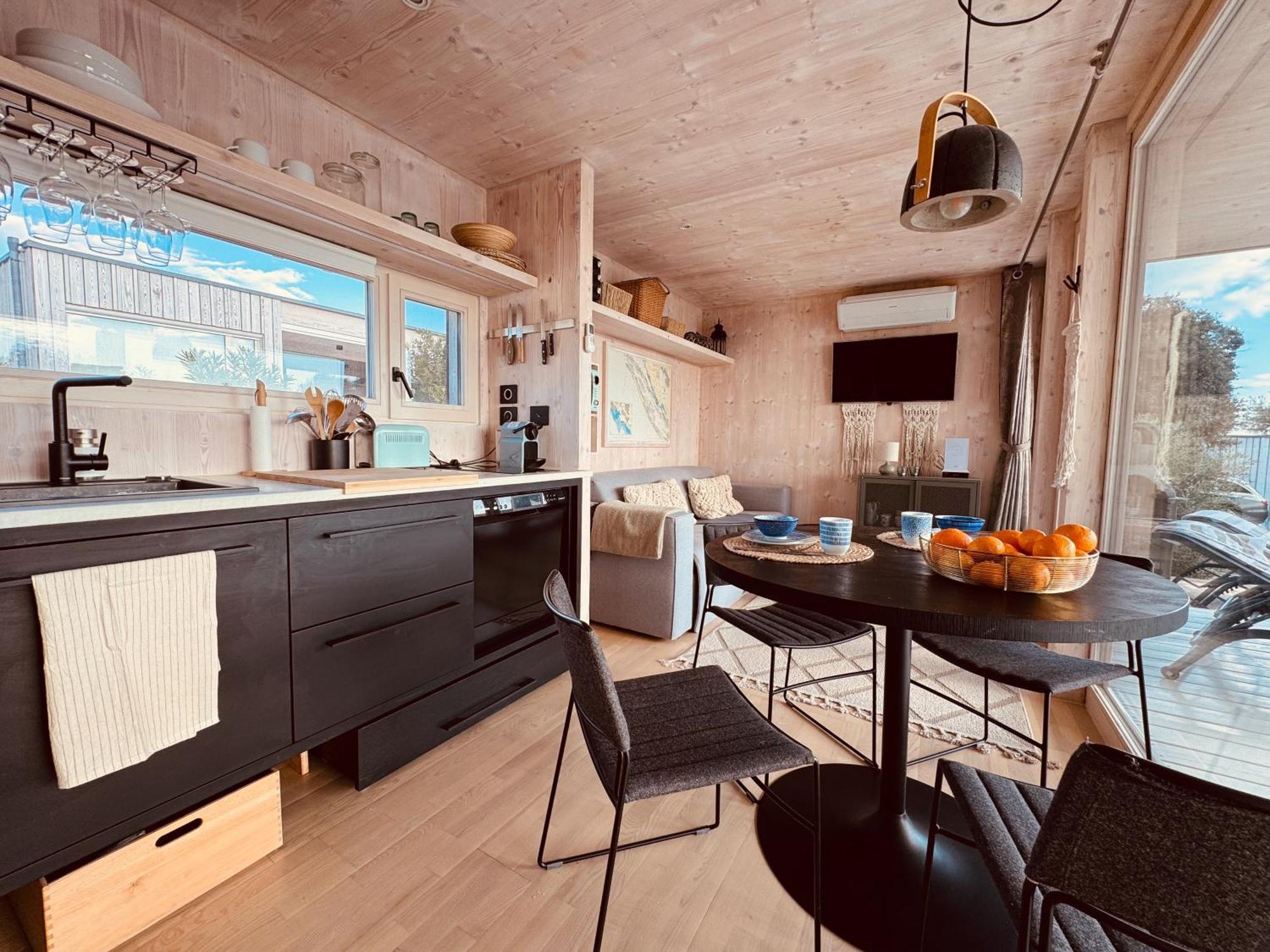 Buqez Eco - Calm House 17 *